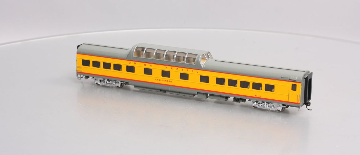 Walthers 920-18052 HO Union Pacific Challenger 85' ACF Dome Coach #7015