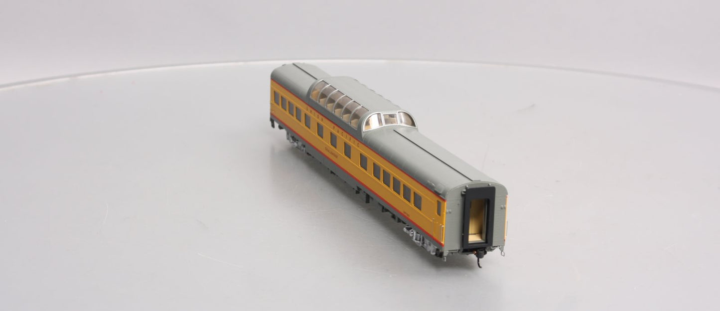 Walthers 920-18052 HO Union Pacific Challenger 85' ACF Dome Coach #7015