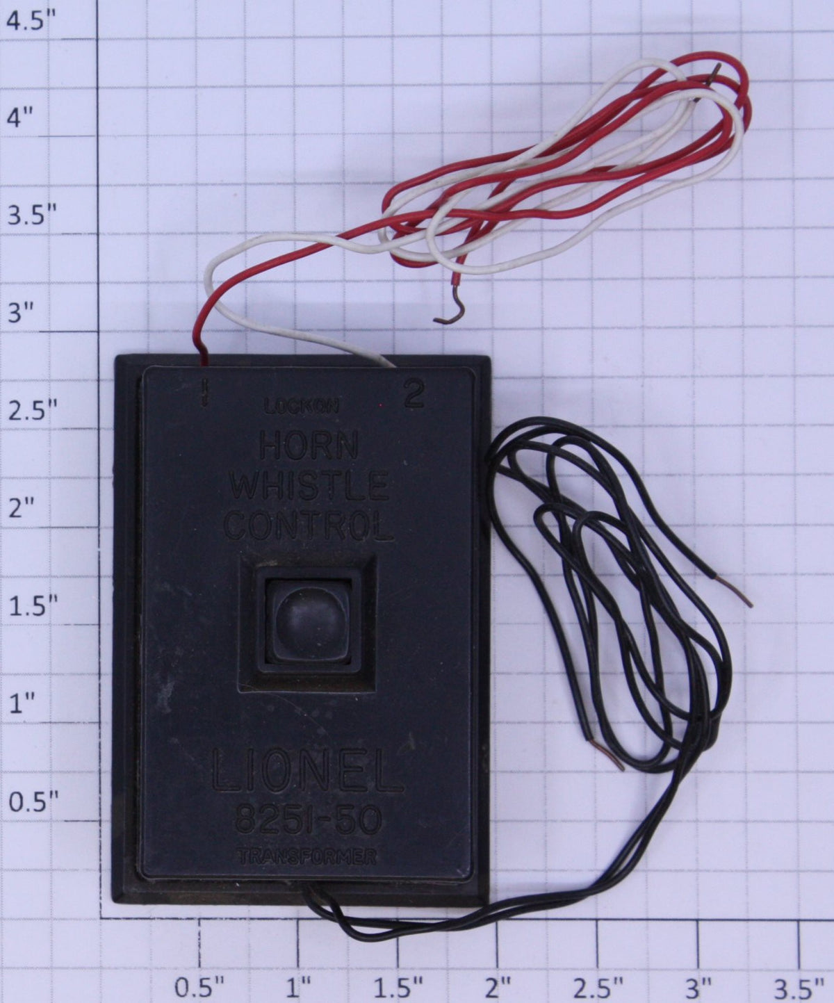 Lionel 8251-50 O Gauge Black Horn/Whistle Controller with Black Button