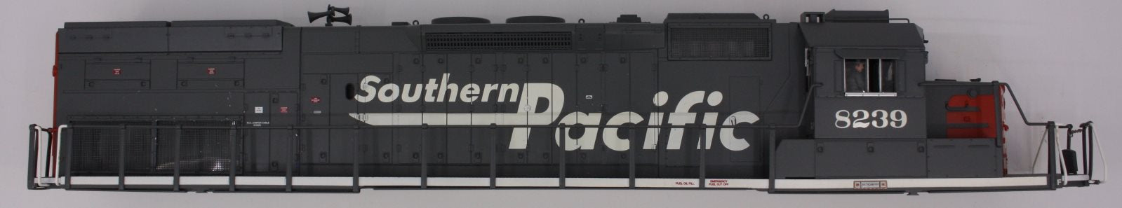 Lionel 28541-7 Southern Pacific SD-40-2 Body Shell #8239