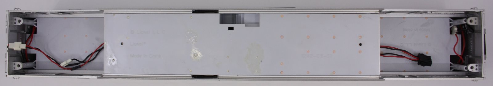 Lionel 15389-7 #34128 Amtrak Superliner Coach Shell