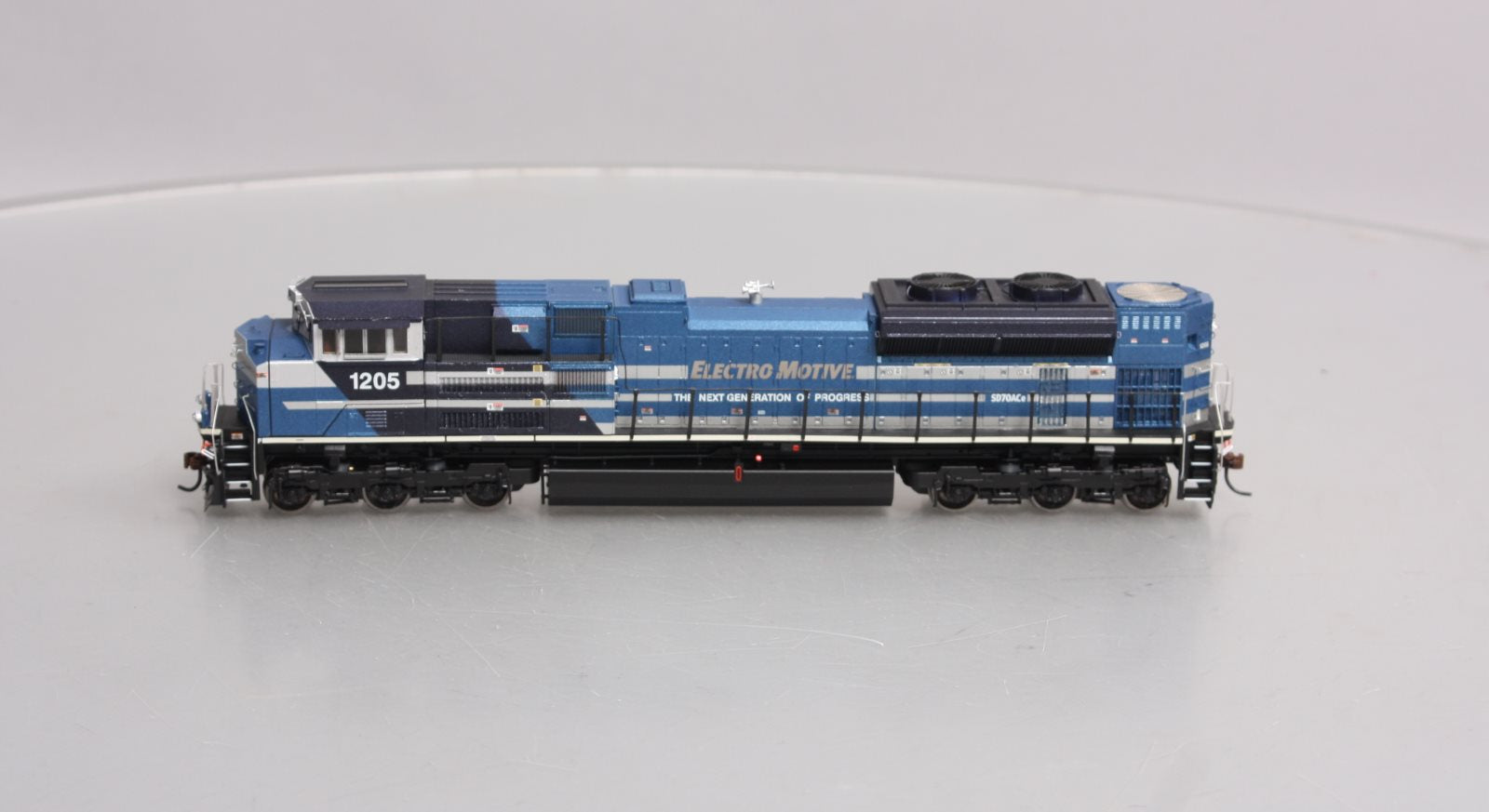 Athearn G68718 HO EMD SD70ACe Diesel Locomotive #1205