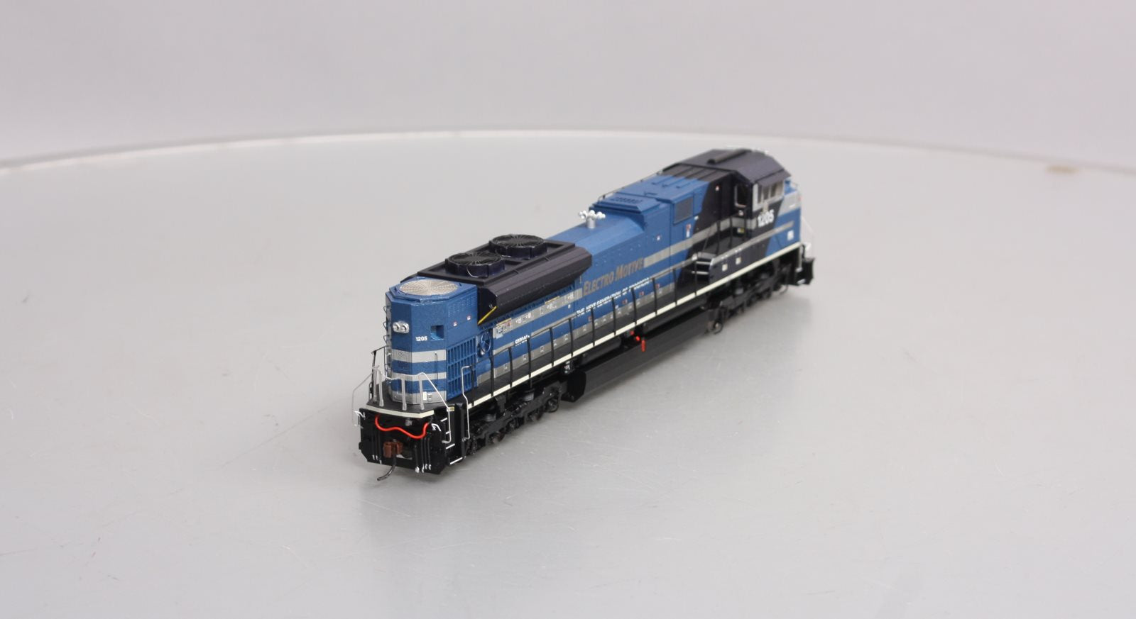 Athearn G68718 HO EMD SD70ACe Diesel Locomotive #1205