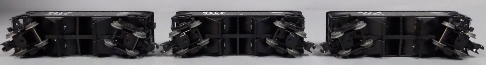 Lionel 6-21873 O Gauge Pittsburg & Lake Erie Offset Hopper Cars (Set of 3)