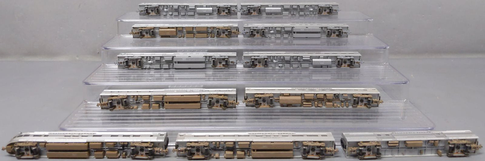 Kato 106-055 N Scale California Zephyr Diesel Passenger Train Set