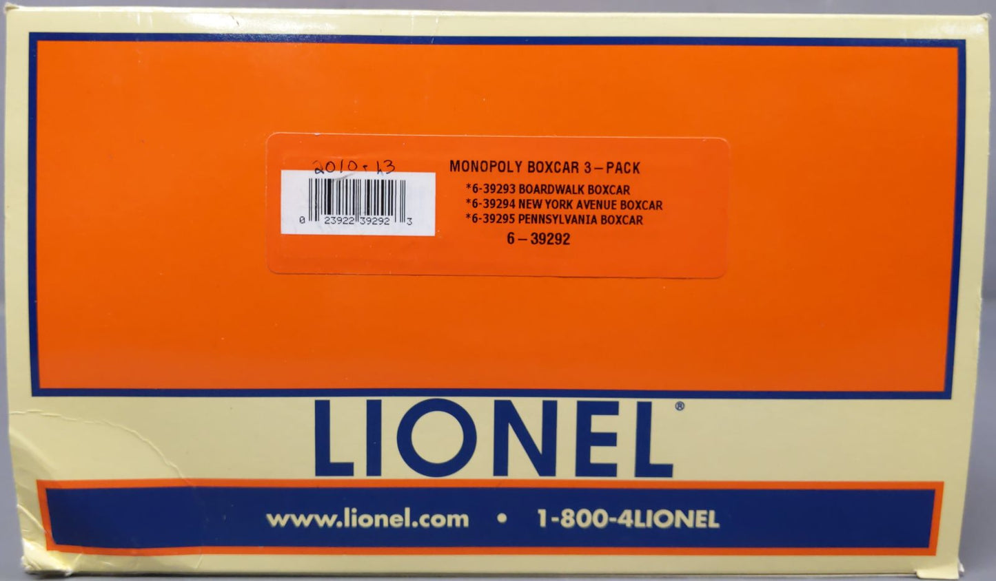 Lionel 6-39292 O Gauge Monopoly PA, NY Ave, Boardwalk Boxcars
