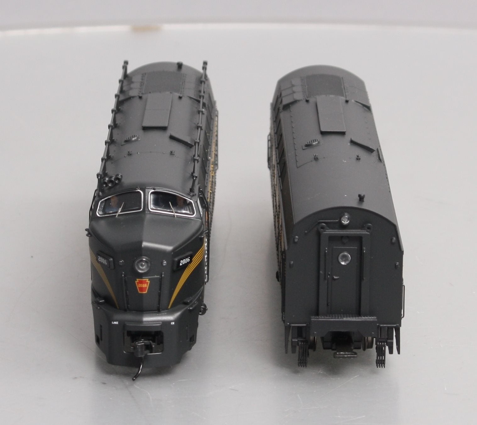 Broadway Limited 5751 HO Pennsylvania BF-16 A/B Set Diesel Loco #2016A/2016B