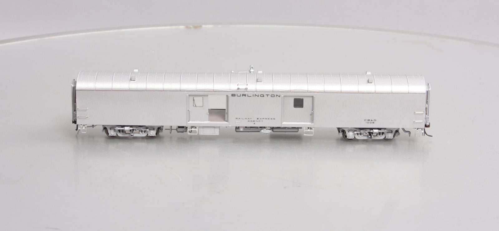 Rapido Trains 106120 HO Chicago,Burlington & Quincy 73' 6