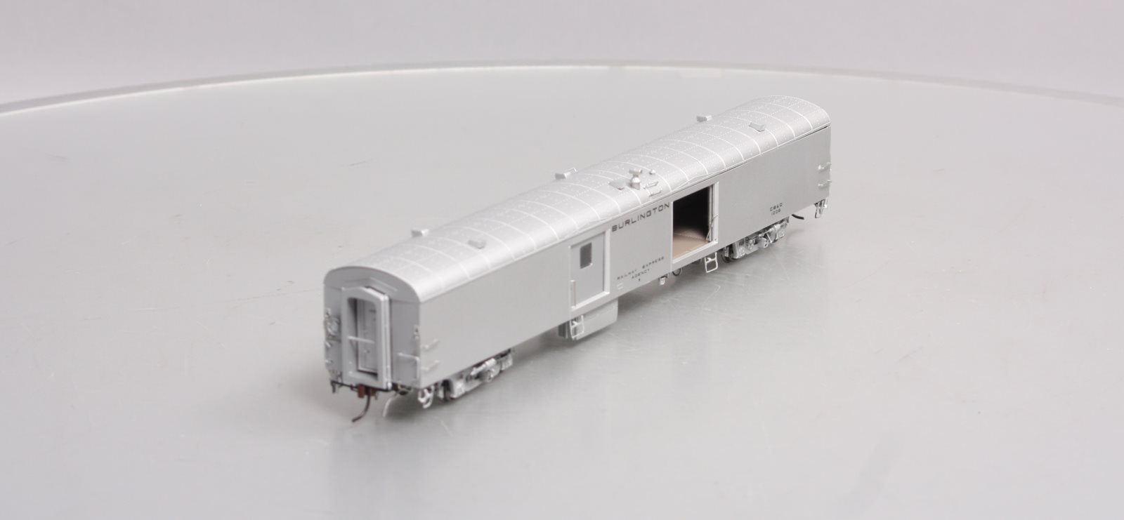 Rapido Trains 106120 HO Chicago,Burlington & Quincy 73' 6