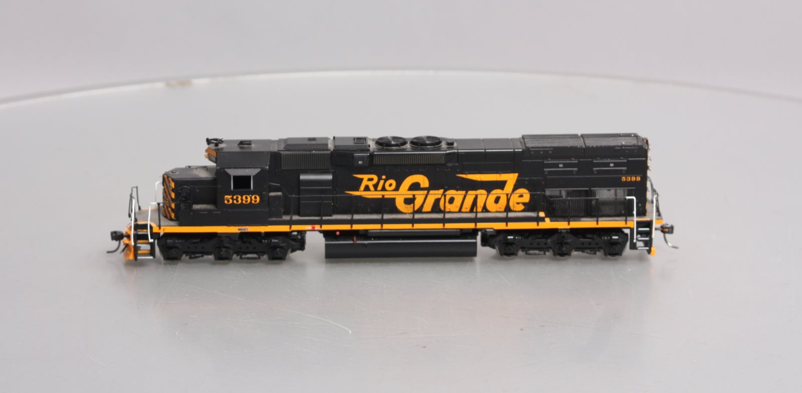 Athearn 95118 HO Scale Rio Grande SD40T-2 Diesel Locomotive #5399 LN/Box