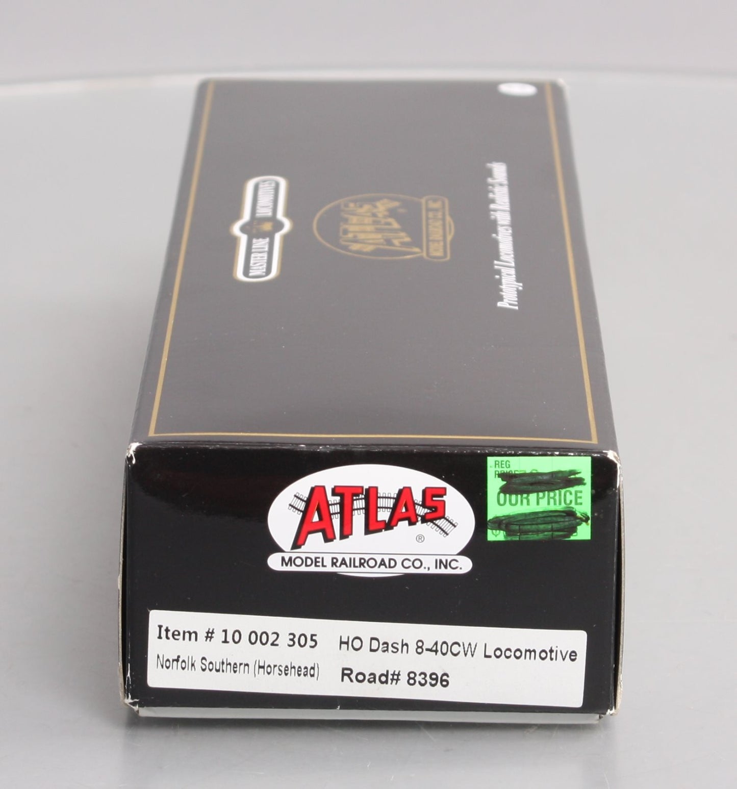 Atlas 10002305 HO NS DASH 8-40CW Diesel Locomotive with DCC & Sound #8396