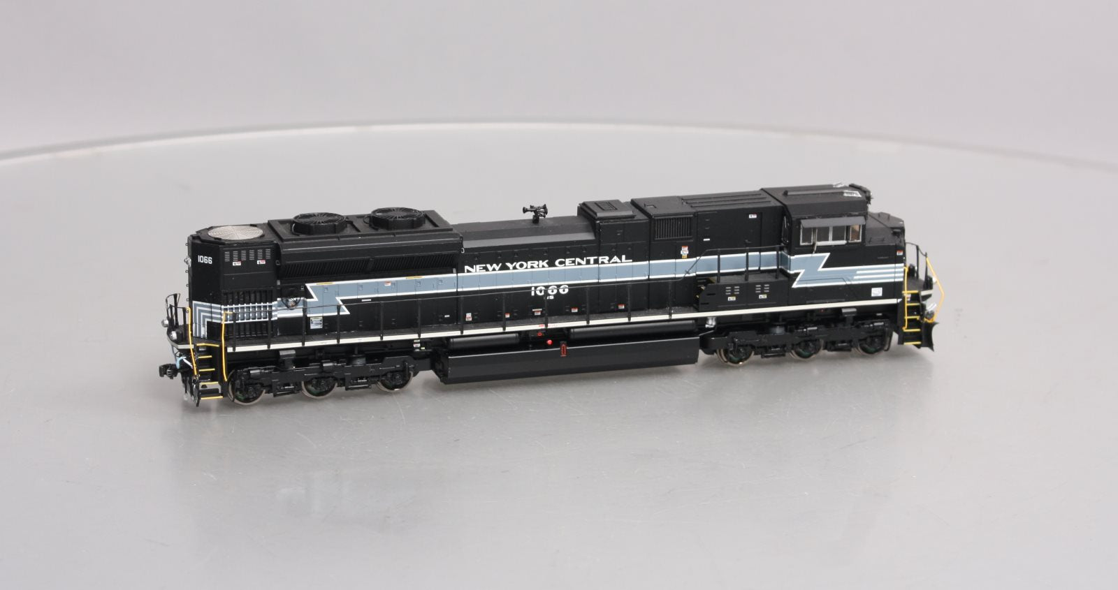 Athearn G68702 HO NYC Norfolk Southern SD70ACe Heritage #1066