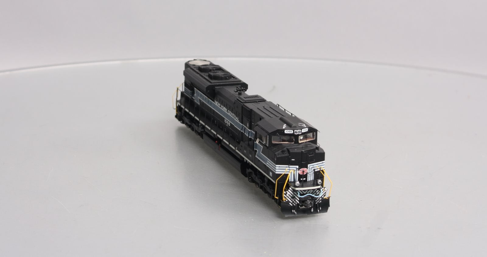 Athearn G68702 HO NYC Norfolk Southern SD70ACe Heritage #1066