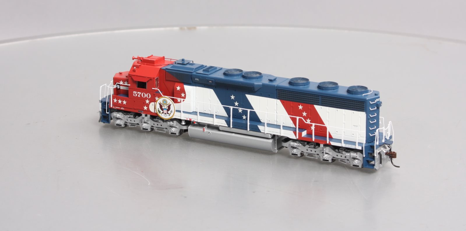 Athearn G67123 HO Scale Santa Fe Diesel Locomotive #5700