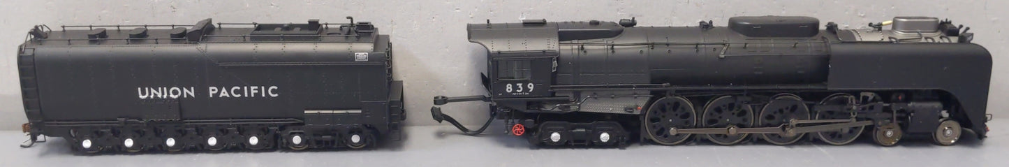 Athearn G97277 HO Union Pacific FEF-3 4-8-4 Steam Locomotive #839 DCC Ready