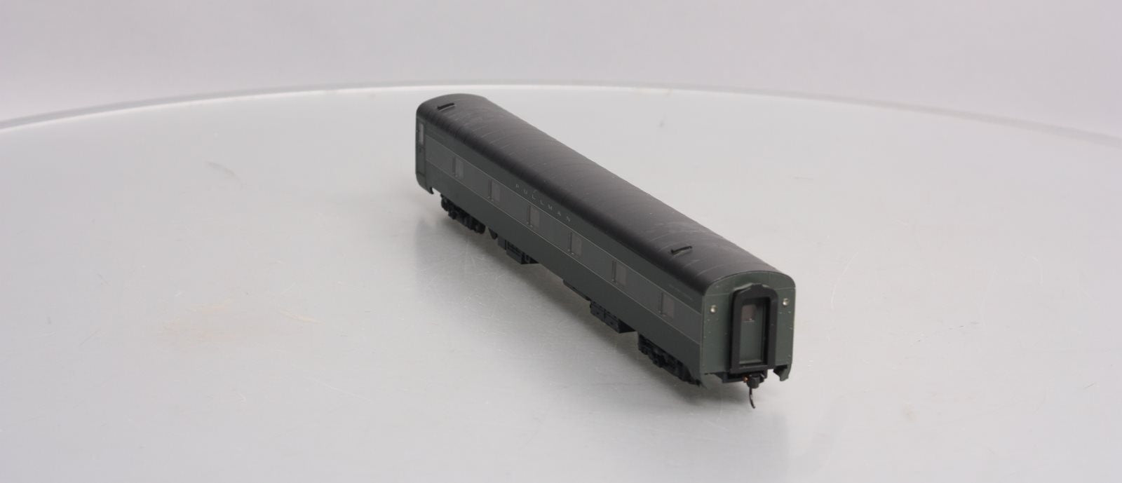 Walthers 932-9314 HO Scale NYC 20th Century Limited 12 DB Sleeper Passenger Car EX/Box