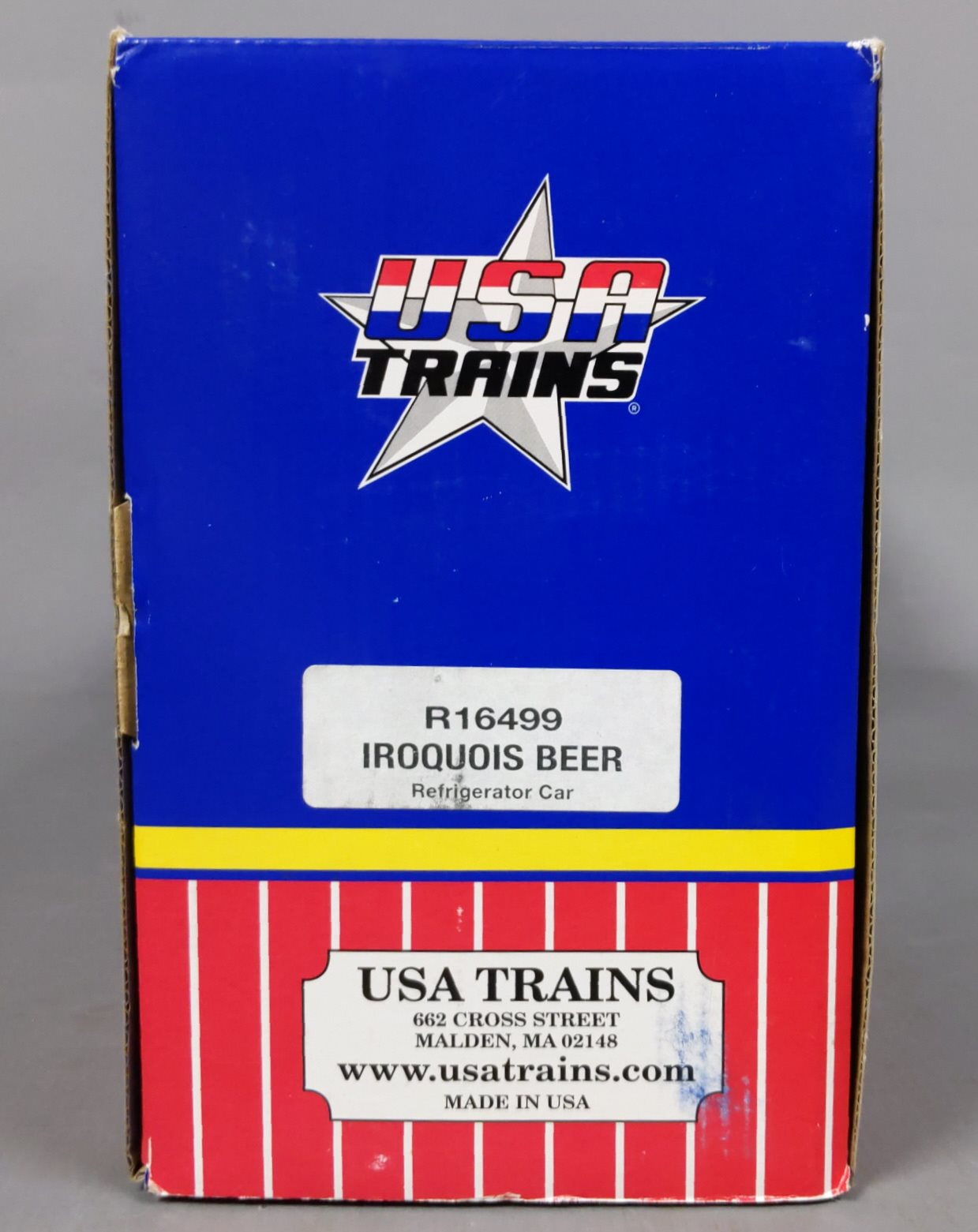 USA Trains R16499 G Iroquis Beer Car U.S. Refrigerator Cars (Light Gray/Red)