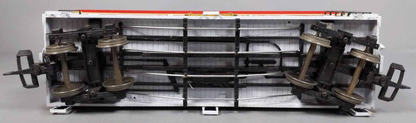 USA Trains R16499 G Iroquis Beer Car U.S. Refrigerator Cars (Light Gray/Red)