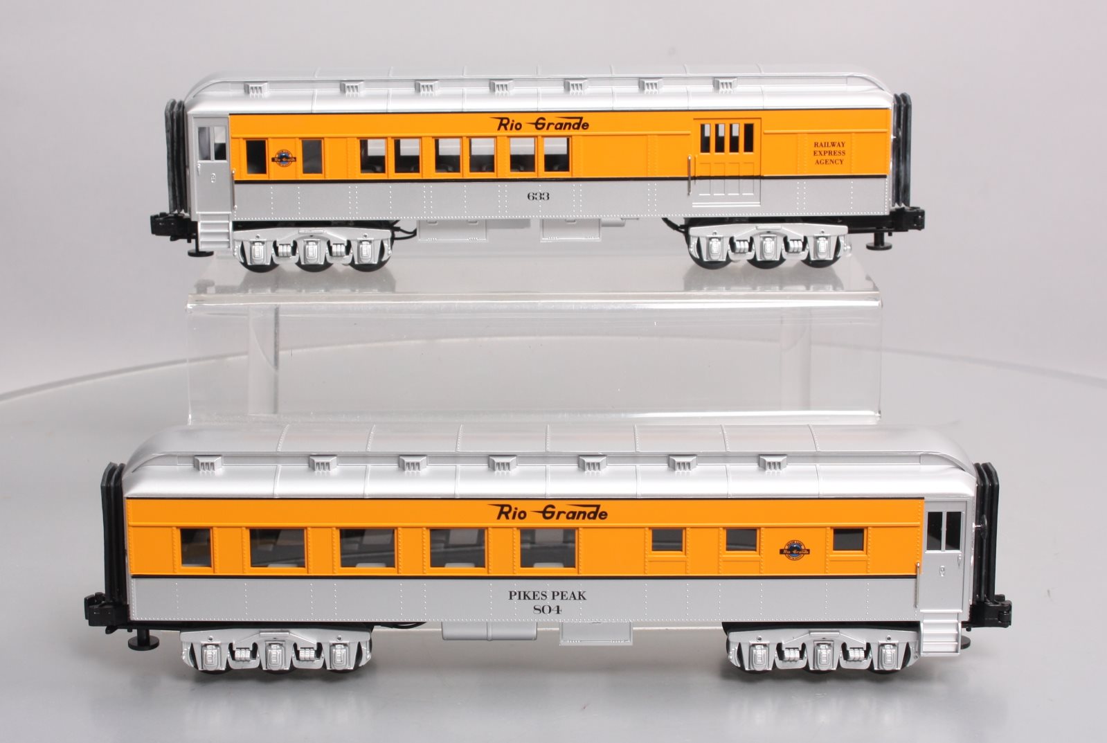 MTH 30-6234 O Denver & Rio Grande Madison Combo/Diner Set (Set of 2) NIB