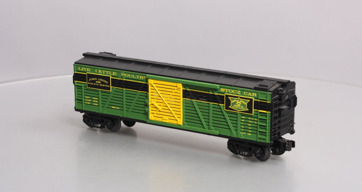 MTH 30-7137 O Gauge John Deere Stock Car LN/Box