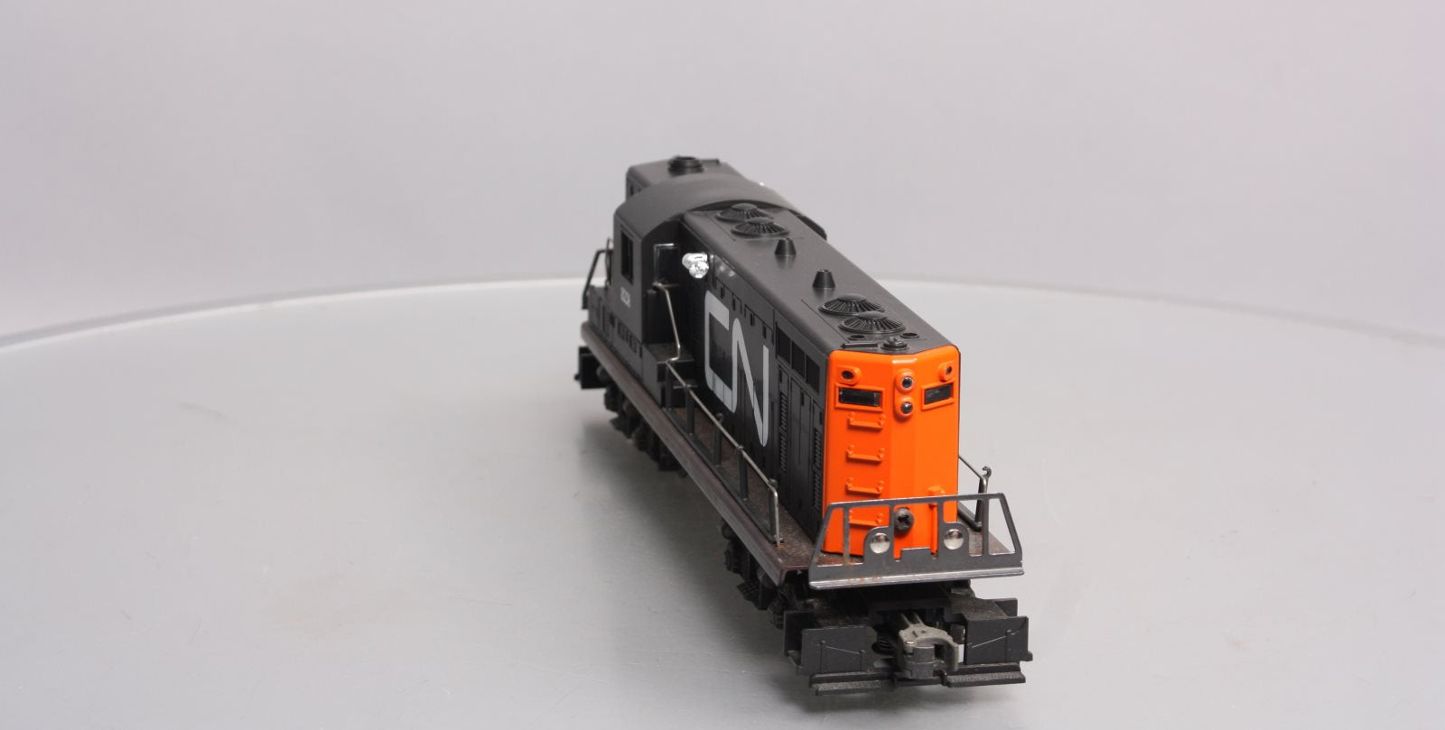 Lionel 6-8258 O Gauge Canadian National GP7 Non-Powered Diesel Locomotive LN/Box