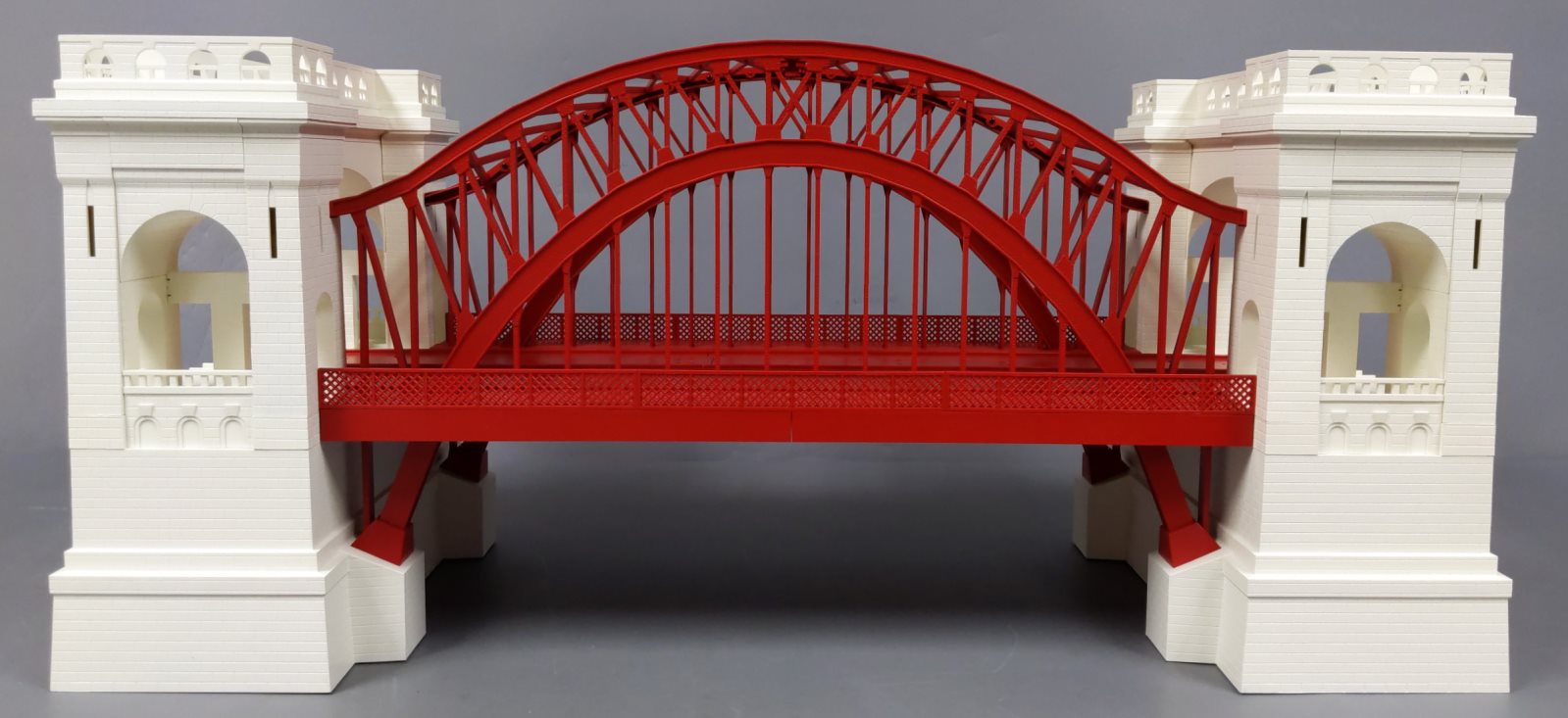 MTH 30-90219 O Scale Gray & Red ABS Plastic Hellgate Bridge