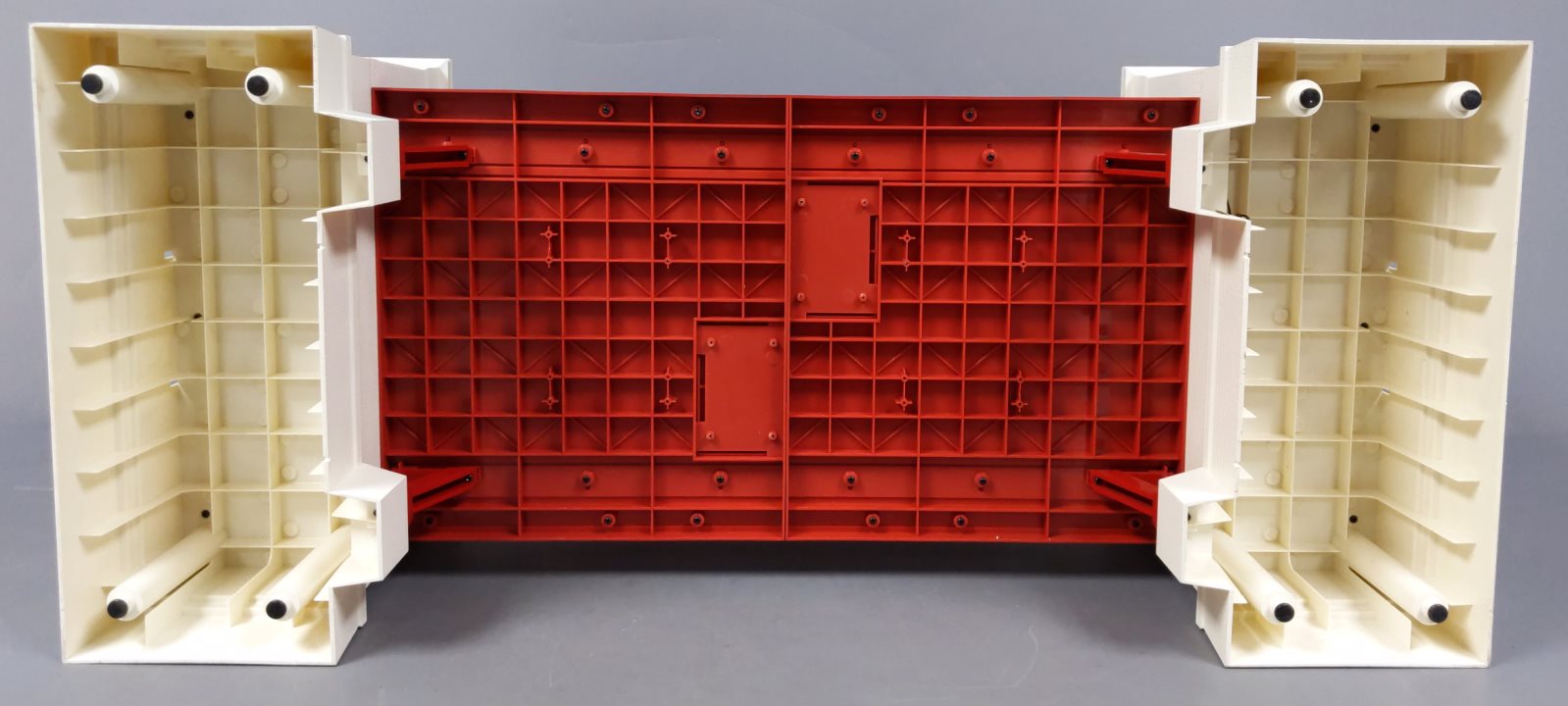 MTH 30-90219 O Scale Gray & Red ABS Plastic Hellgate Bridge