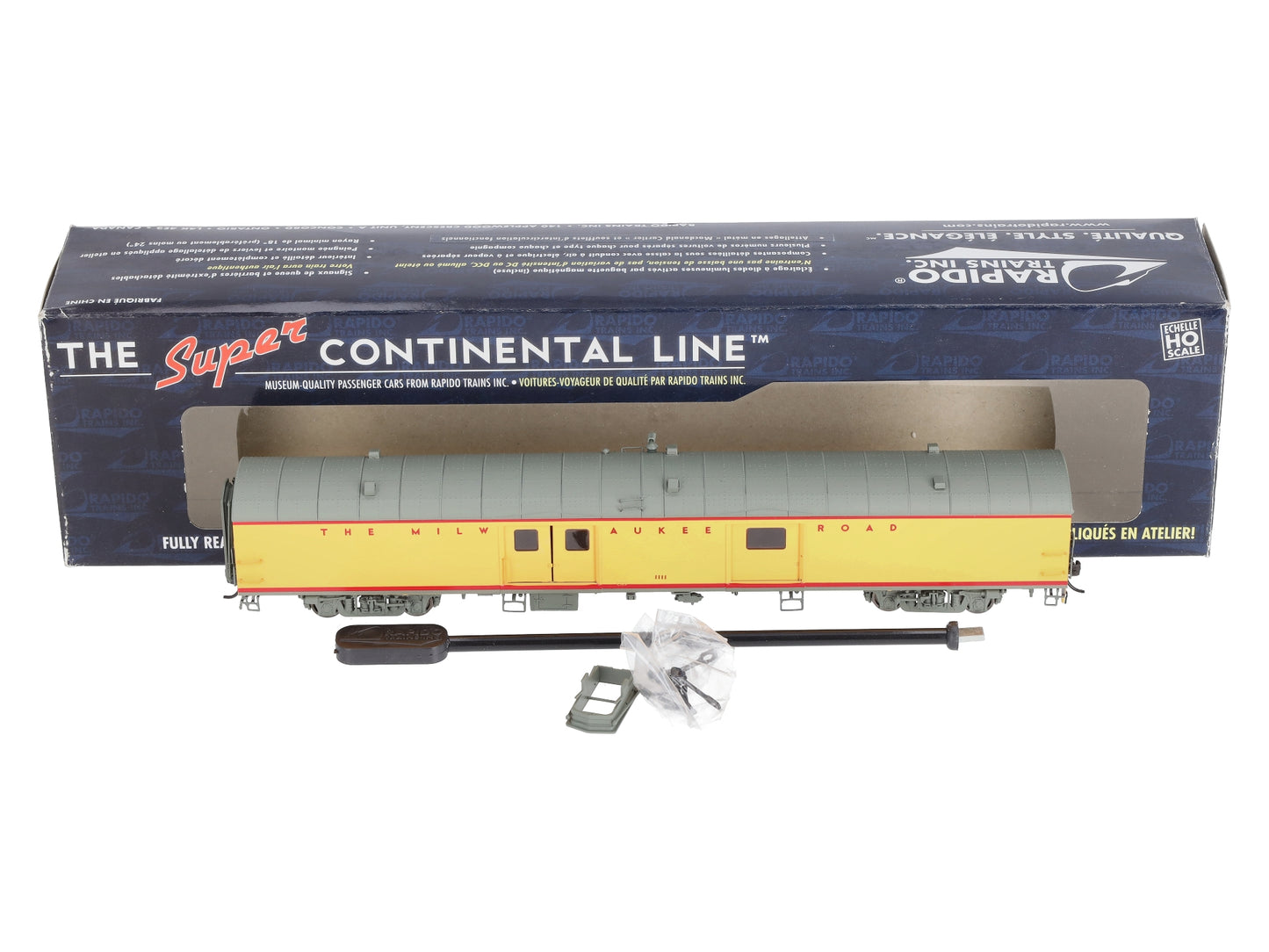 Rapido Trains 106235 HO Milwaukee Road 73' 6" Smooth Side Baggage-Express #1111