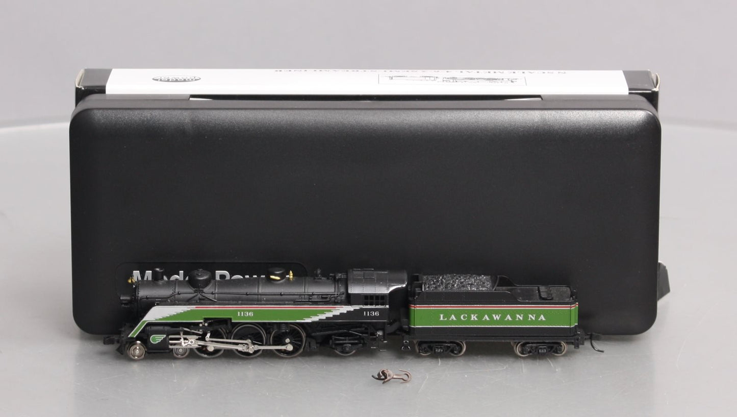 Model Power 87426 N Lackawanna 4-6-2 Steam Semi-Streamliner #1136