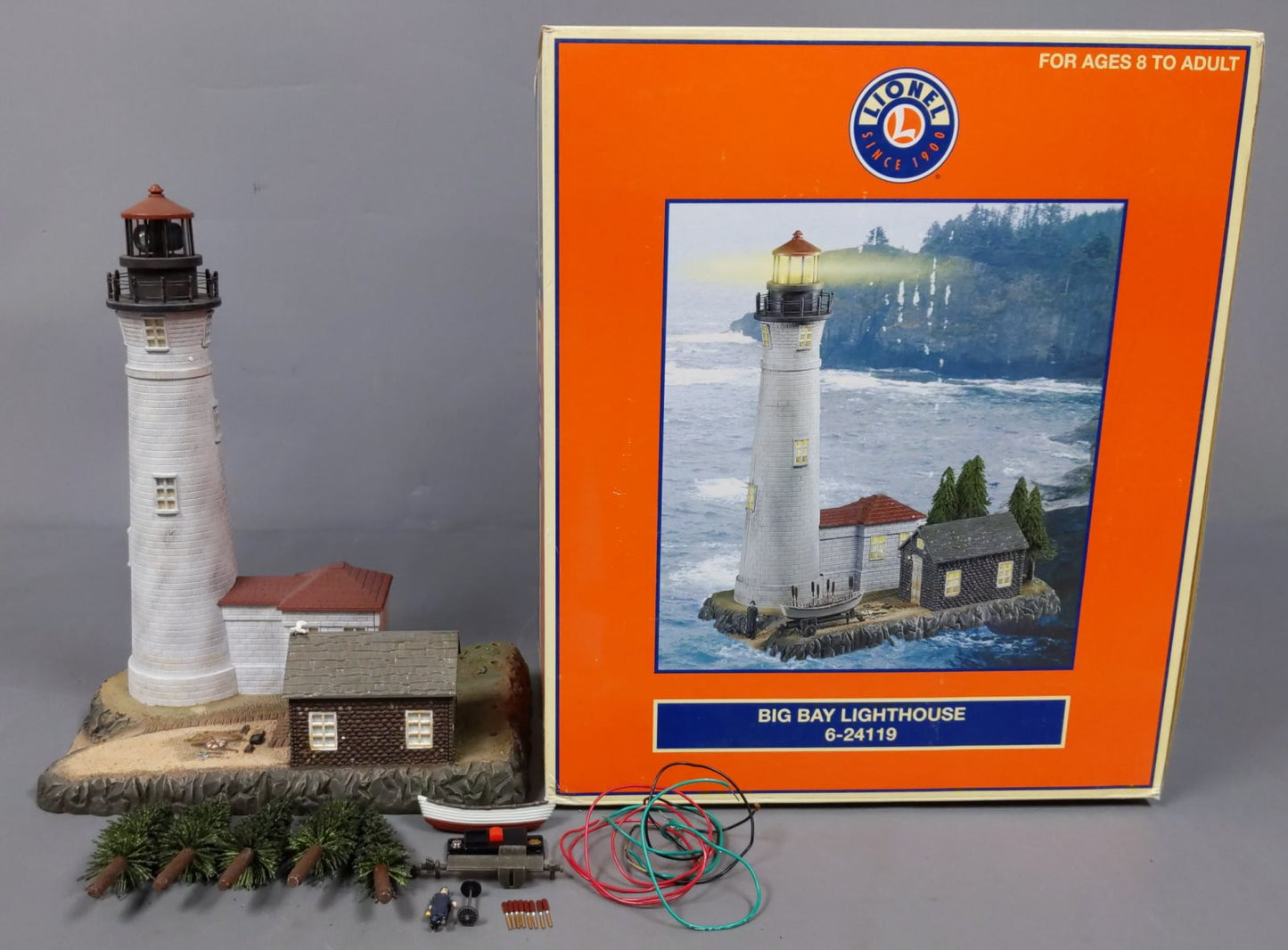 Lionel 6-24119 O Gauge Big Bay Lighthouse LN/Box
