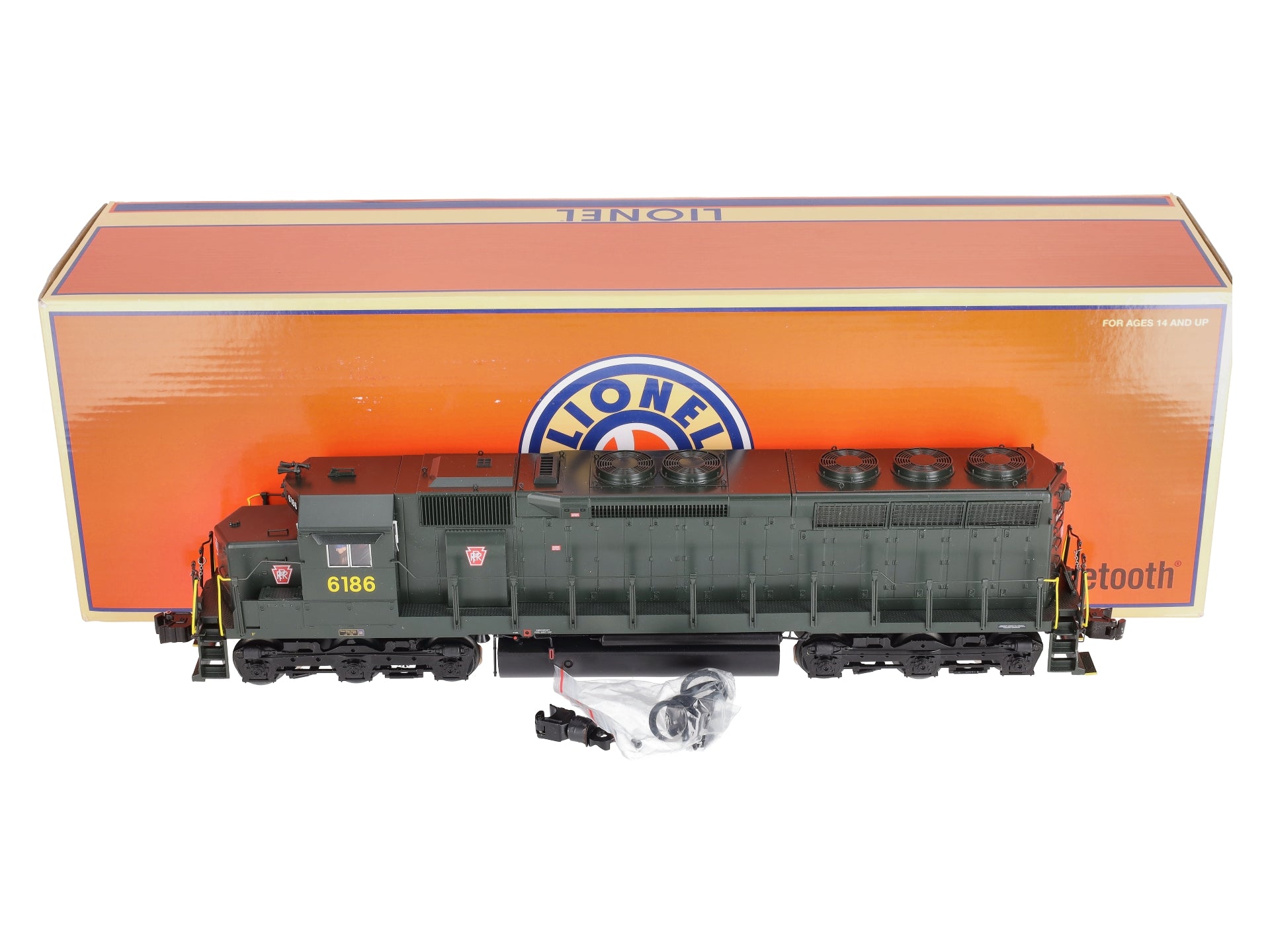 Lionel 2233131 O Gauge Pennsylvania RR Legacy SD-45 Diesel Locomotive #6186