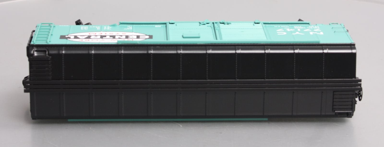 Lionel 6-17750 O Gauge New York Central Round Roof Boxcar #77147 EX/Box
