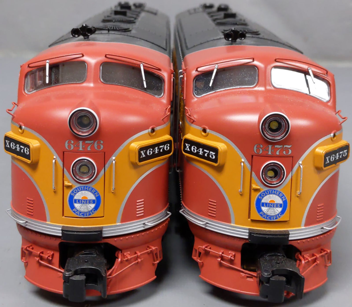 Lionel 2233840 O Southern Pacific F7 AA Diesel Set #6475/#6476 w/ Legacy