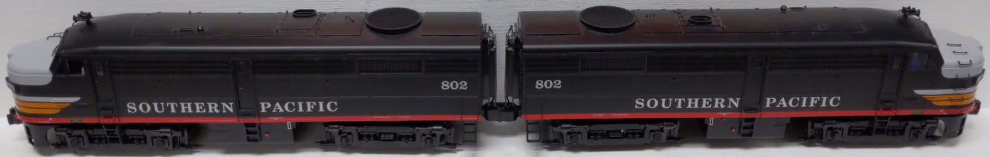Lionel 2333040 O Southern Pacific Legacy FA-2 AA Diesel Locomotive #802A/#802D LN/Box