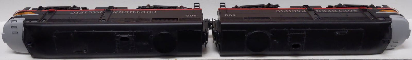Lionel 2333040 O Southern Pacific Legacy FA-2 AA Diesel Locomotive #802A/#802D