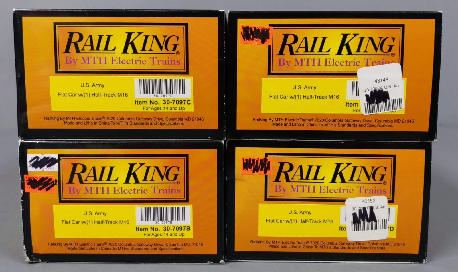 MTH 30-7097 O U.S. Army Flat Car w/Half-Track M16 Scout Car (Set of 4)
