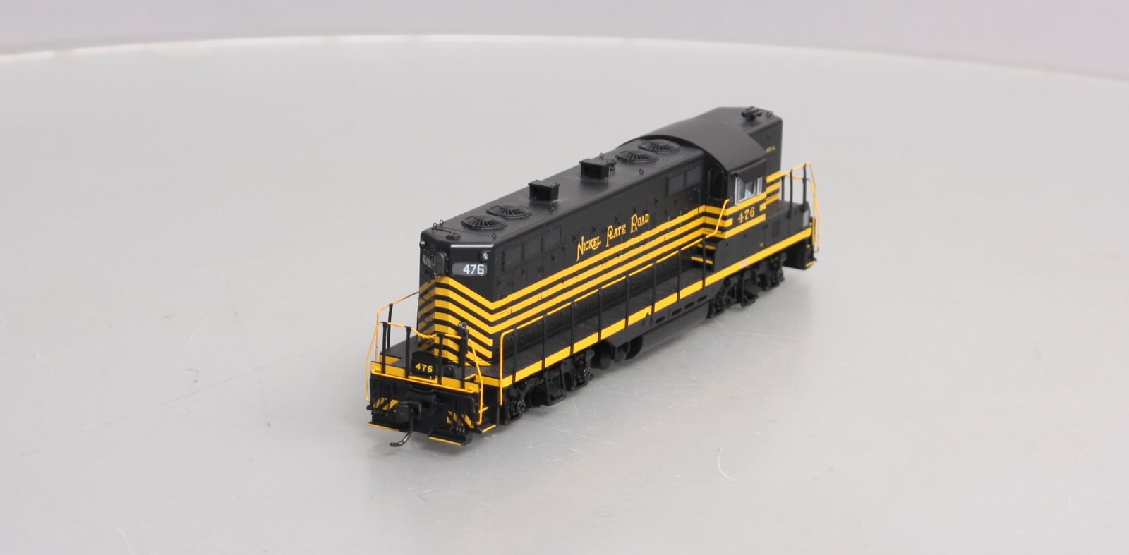 Walthers 920-42718 HO NKP EMD GP9 Phase II Diesel Locomotive Sound & DCC #476 LN/Box