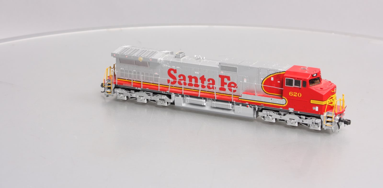 MTH 80-2302-1 HO Santa Fe Dash-9 Diesel Engine with Proto-Sound 3 #620
