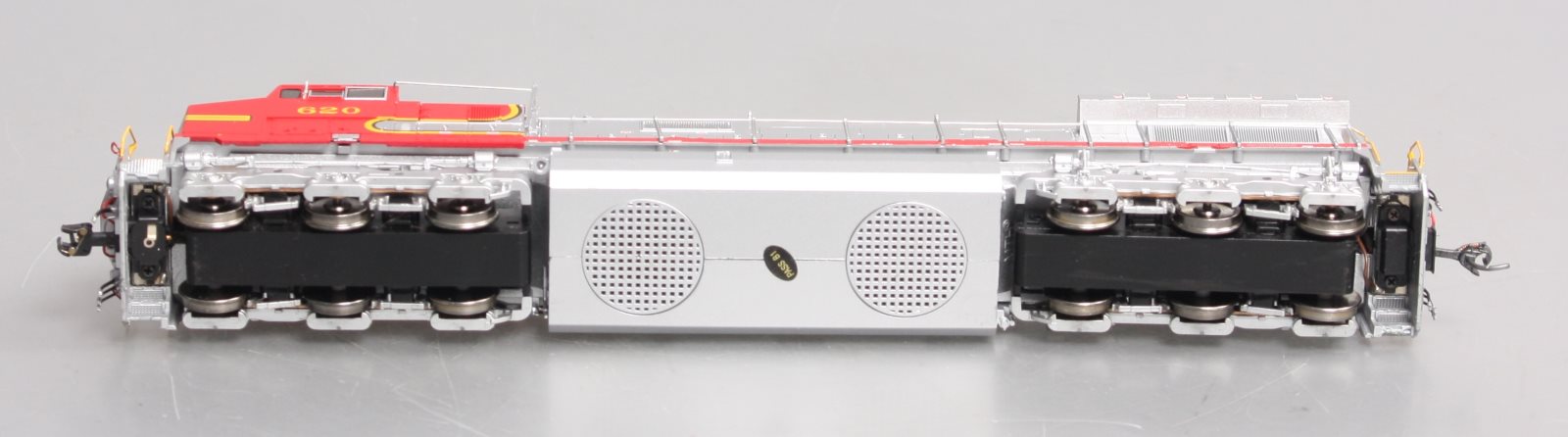 MTH 80-2302-1 HO Santa Fe Dash-9 Diesel Engine with Proto-Sound 3 #620