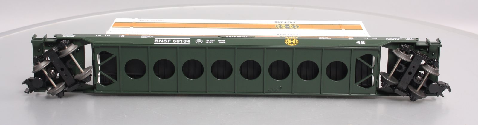 MTH 20-95005 O Gauge BNSF Husky Stack Car w/ Containers #60104 LN/Box