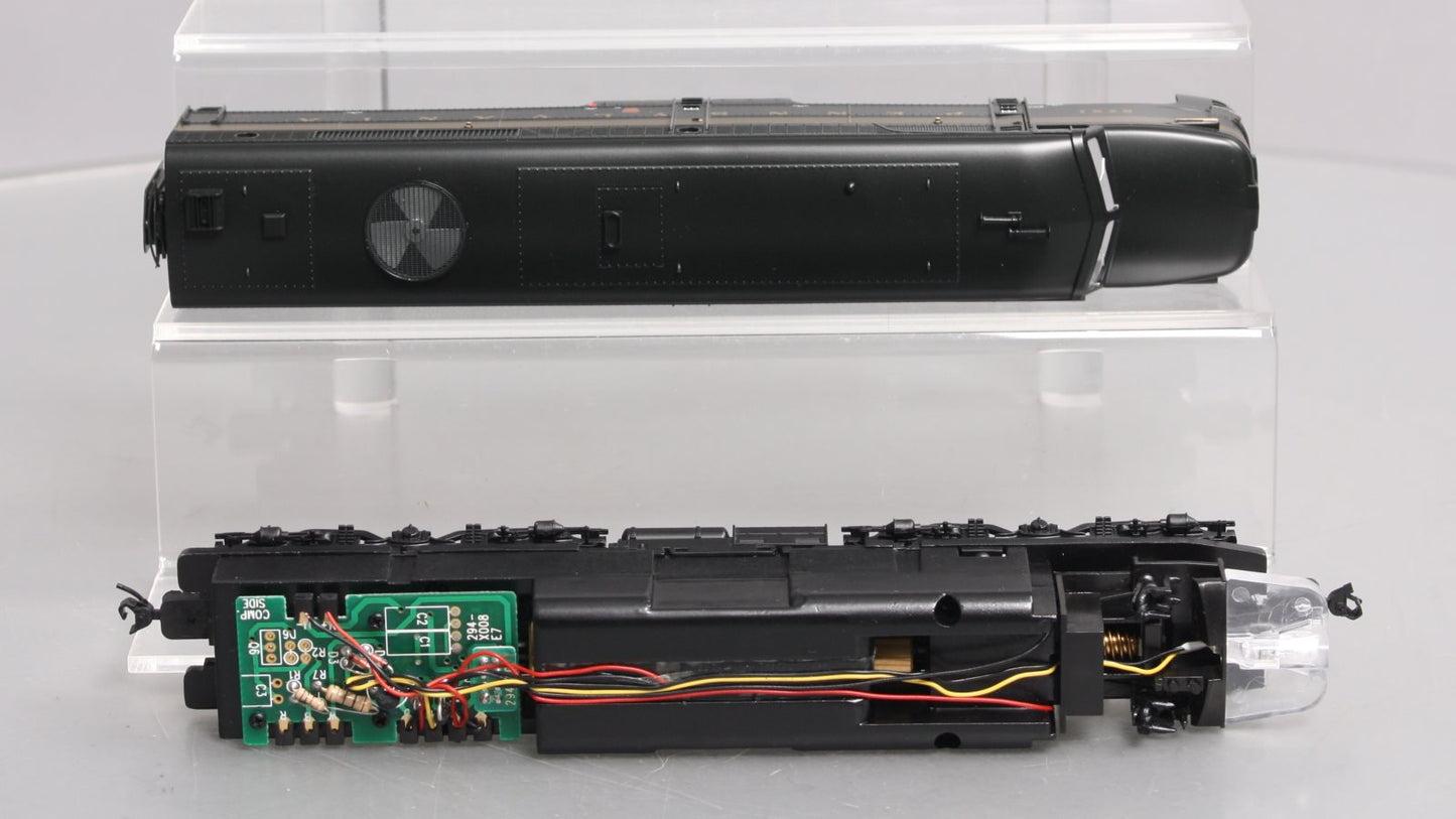 Proto 2000 30499 HO Scale Pennsylvania Railroad PB Powered Diesel Loco #5751 LN/Box