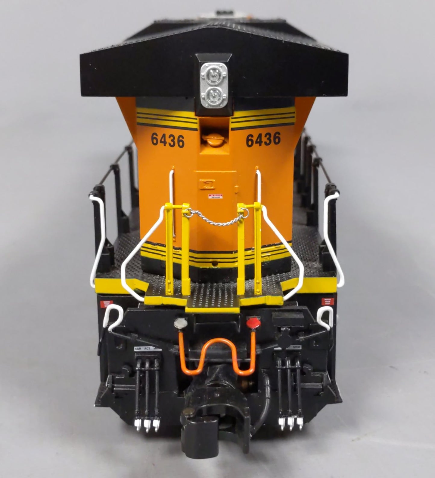 Lionel 6-28398 BNSF ES44AC Diesel Locomotive #6436