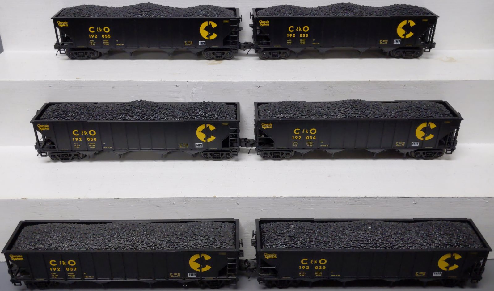 MTH 20-92059 O Chessie 4-Bay Hopper 6-Car Set
