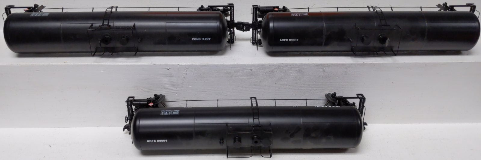 Lionel 6-27996 O Gauge American Car & Foundry Tank Car (Pack of 3)