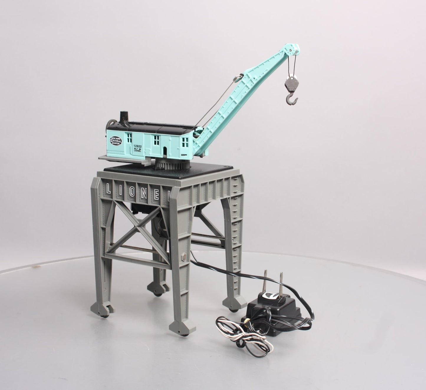 Lionel 6-12922 O Gauge New York Central Operating Remote Gantry Crane EX/Box
