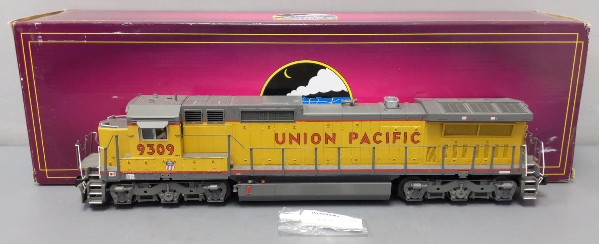 MTH 20-20376-1 O UP Dash-8 Narrow Nose Diesel Engine w/PS 3.0 #9309