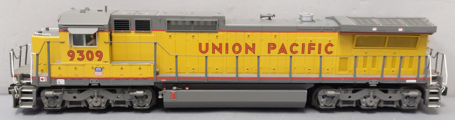 MTH 20-20376-1 O UP Dash-8 Narrow Nose Diesel Engine w/PS 3.0 #9309