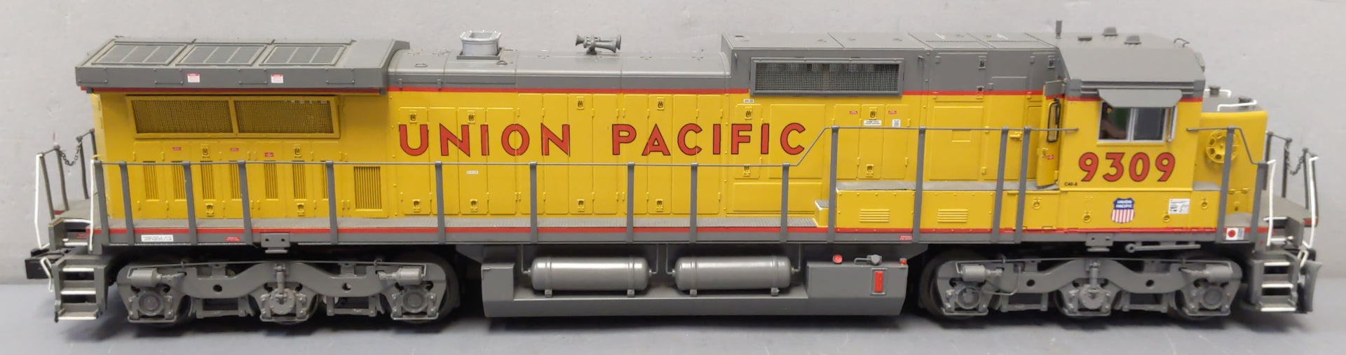 MTH 20-20376-1 O UP Dash-8 Narrow Nose Diesel Engine w/PS 3.0 #9309