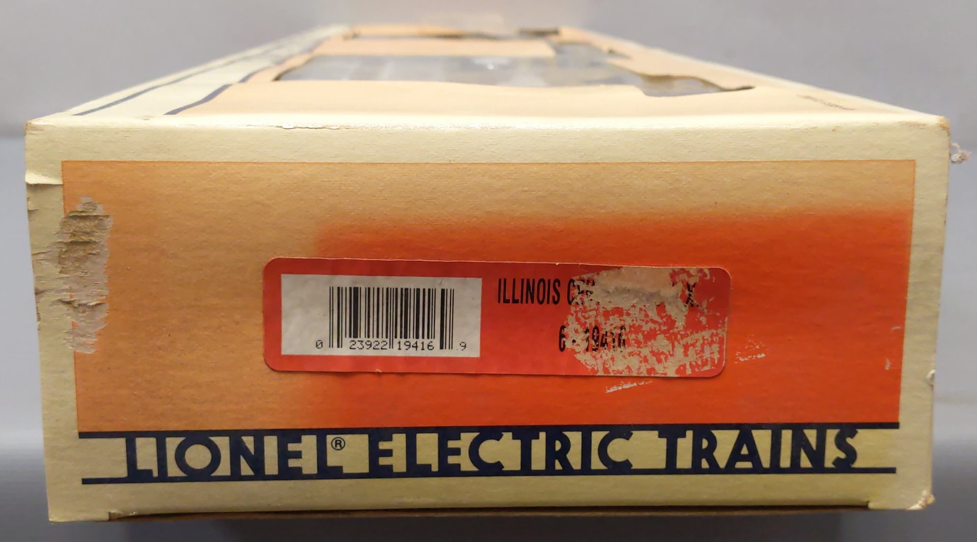 Lionel 6-19416 O Gauge Illinois Central TTUX Flatcar w/ Trailers LN/Box