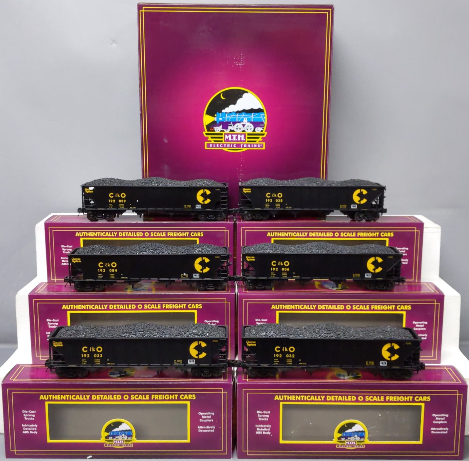 MTH 20-92060 O Chessie 4-Bay Hopper (6)